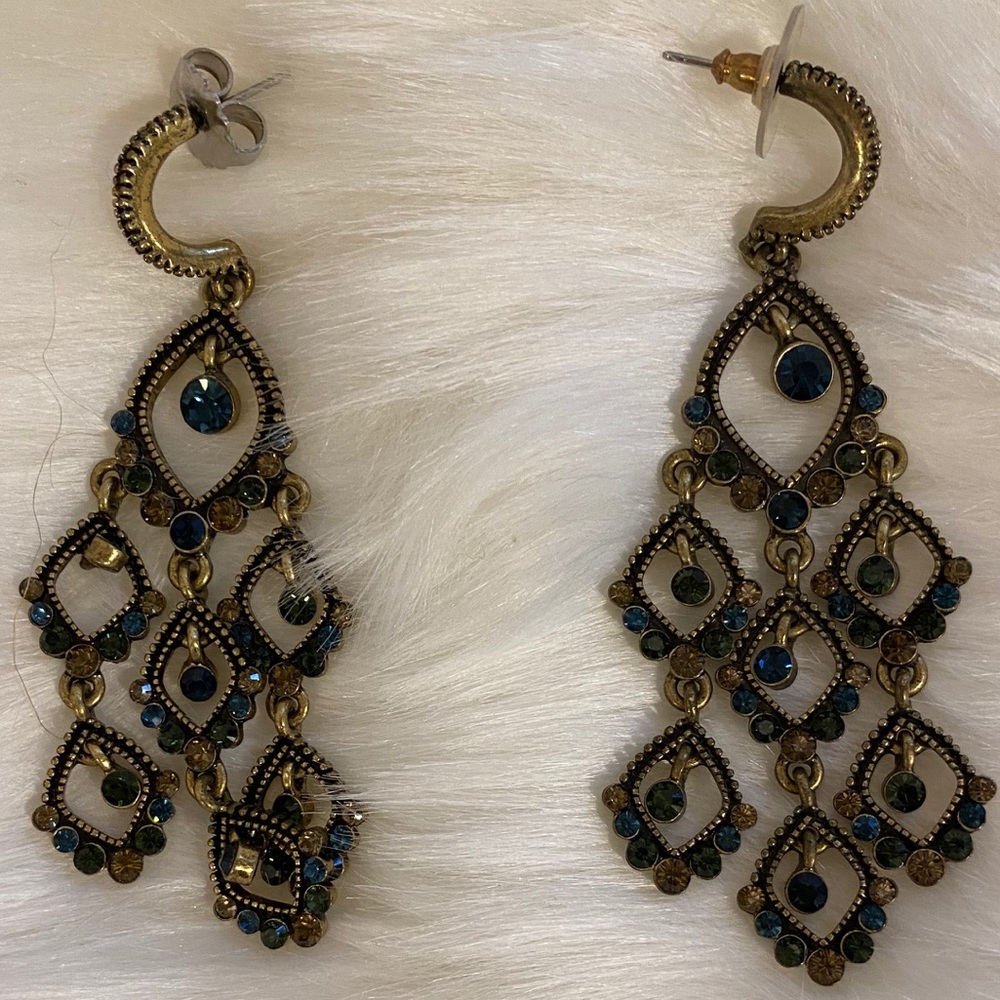 Lia Sophia Dangle Earrings🖤💎